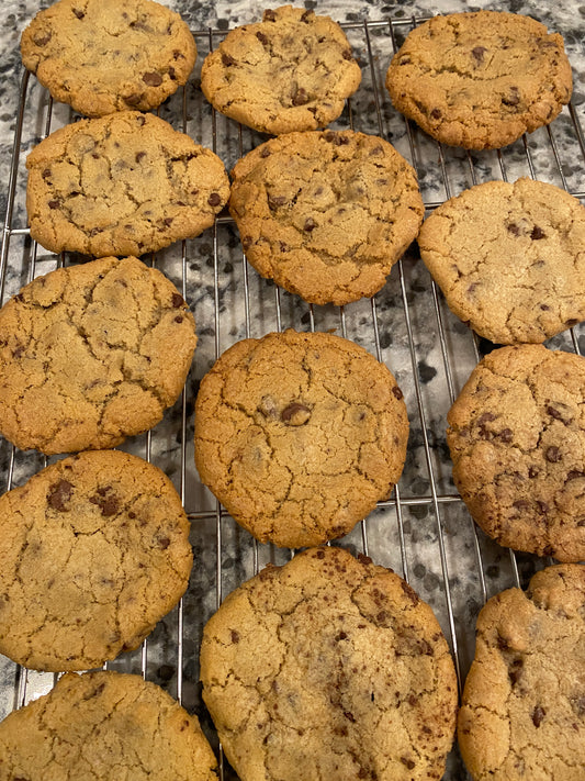 Chocolate Chip Cookies - Vegan Option Included! Made with Mama Alana’s Gluten-Free Yellow Cake Mix 🍰